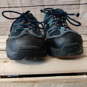 Navados ankle hiking shoes